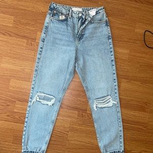 Top shop 28 W x 32 L new with tags Mom jeans Tapered